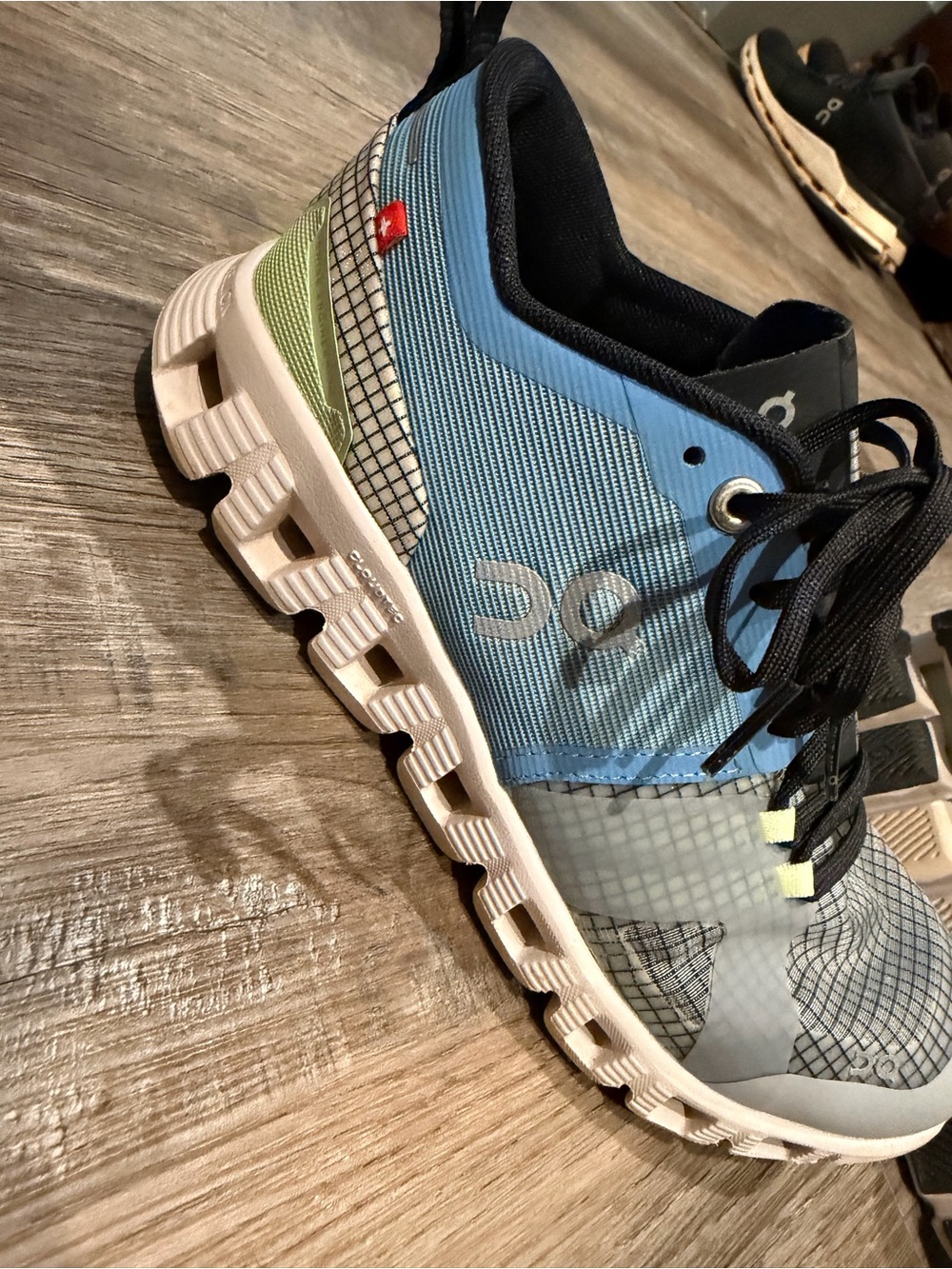 On Running Women's Blue and Neon Yellow Athletic Shoe